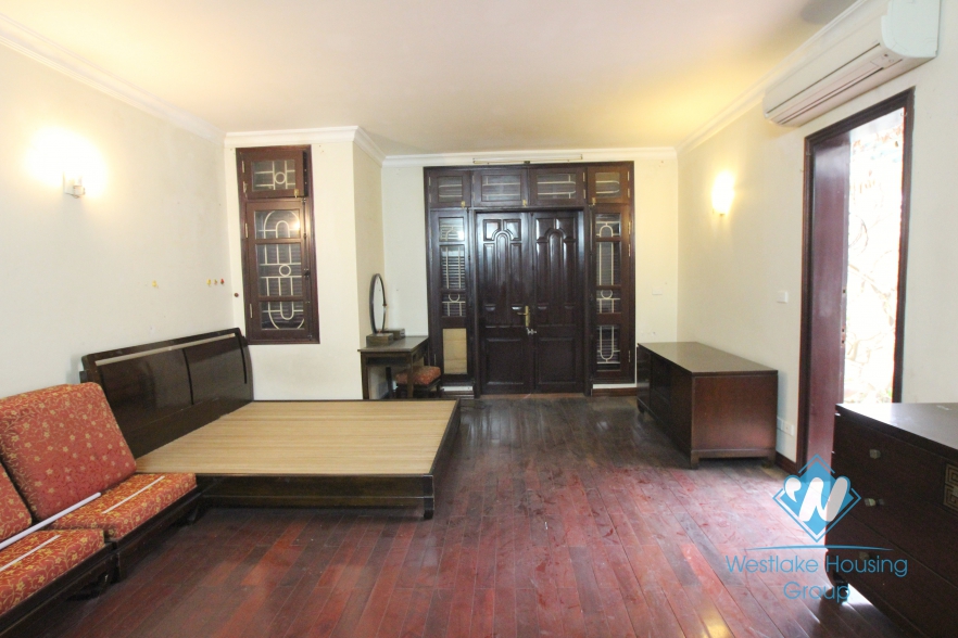 Unifurnished, nice house for rent in C block, Tay Ho, Hanoi